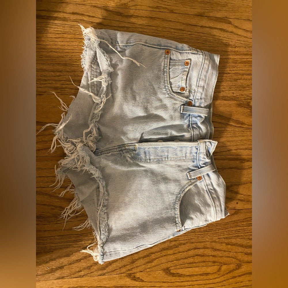Levi light wash shorts